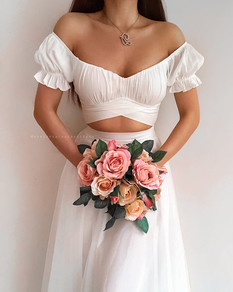 Bella Crop Top White – Honey Peaches - Main Image