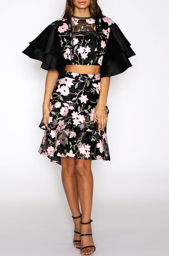 Miranda Frill Sleeve Crop Top - Black Floral