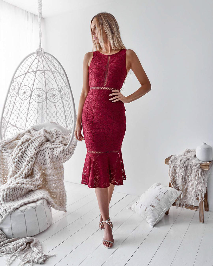 Tiana Dress - Maroon