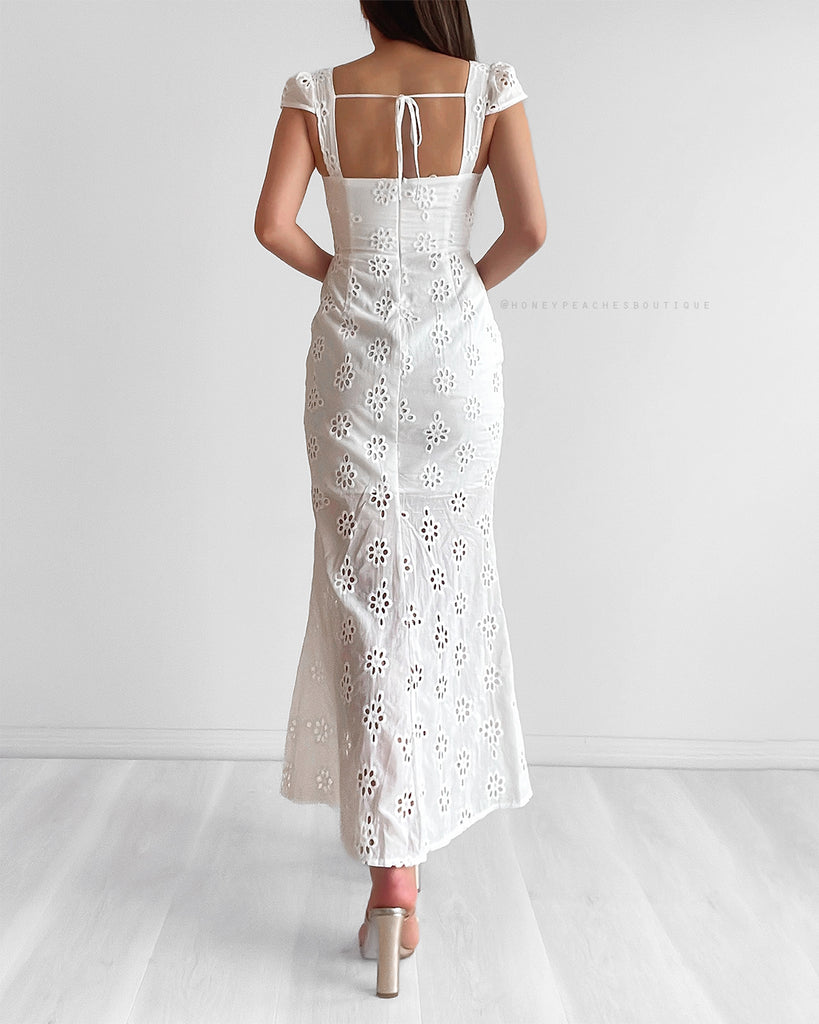 Daisy Eyelet Midi Dress - White